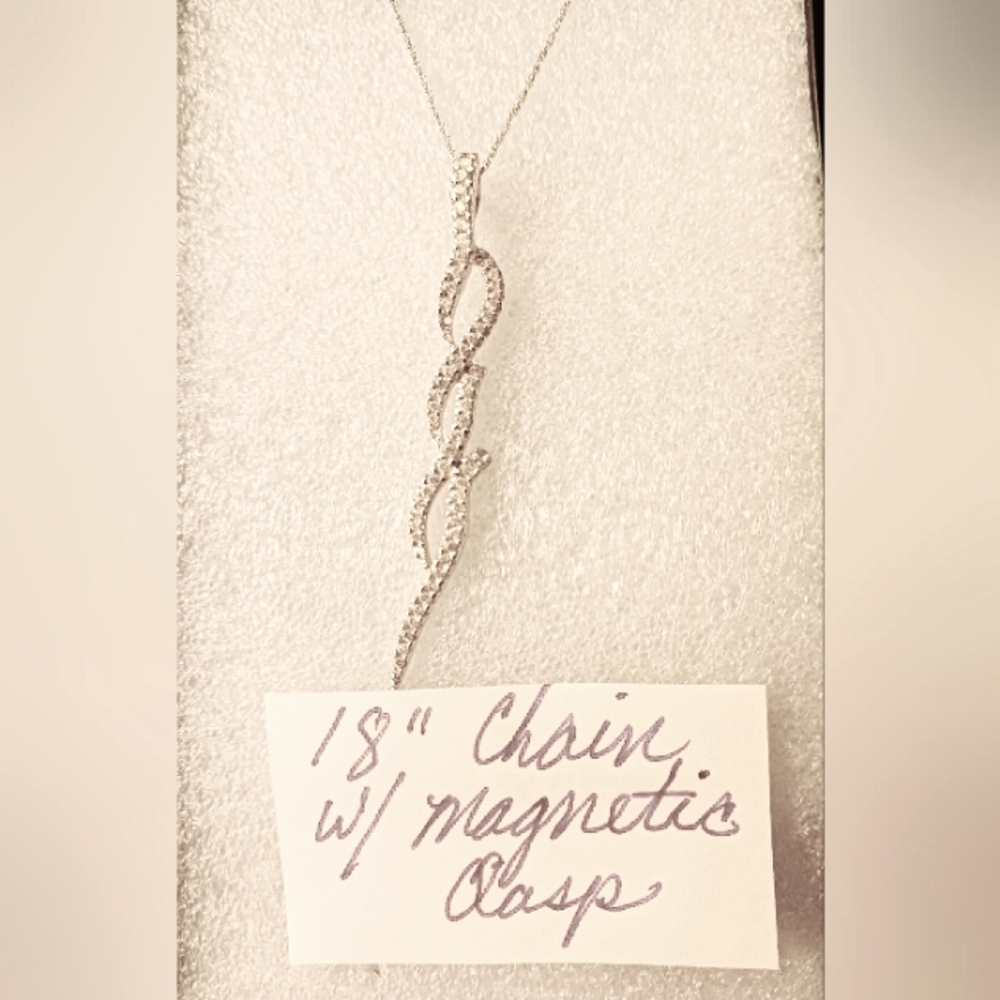 Long cubic zirconium necklace 18in chain w/magnetic & regular clasp silver New